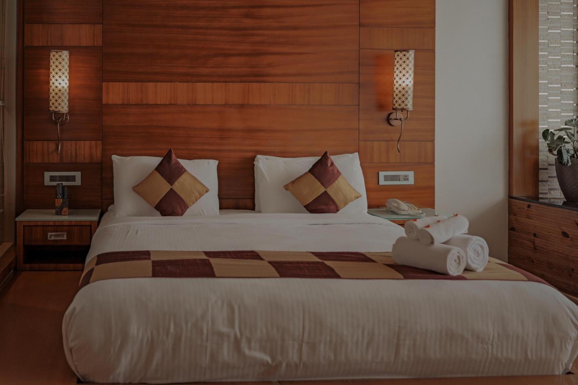 Amber Dale Luxury Hotel & Spa, Munnar Extérieur photo