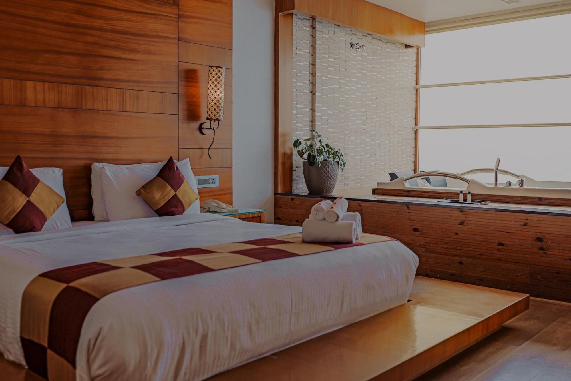 Amber Dale Luxury Hotel & Spa, Munnar Extérieur photo