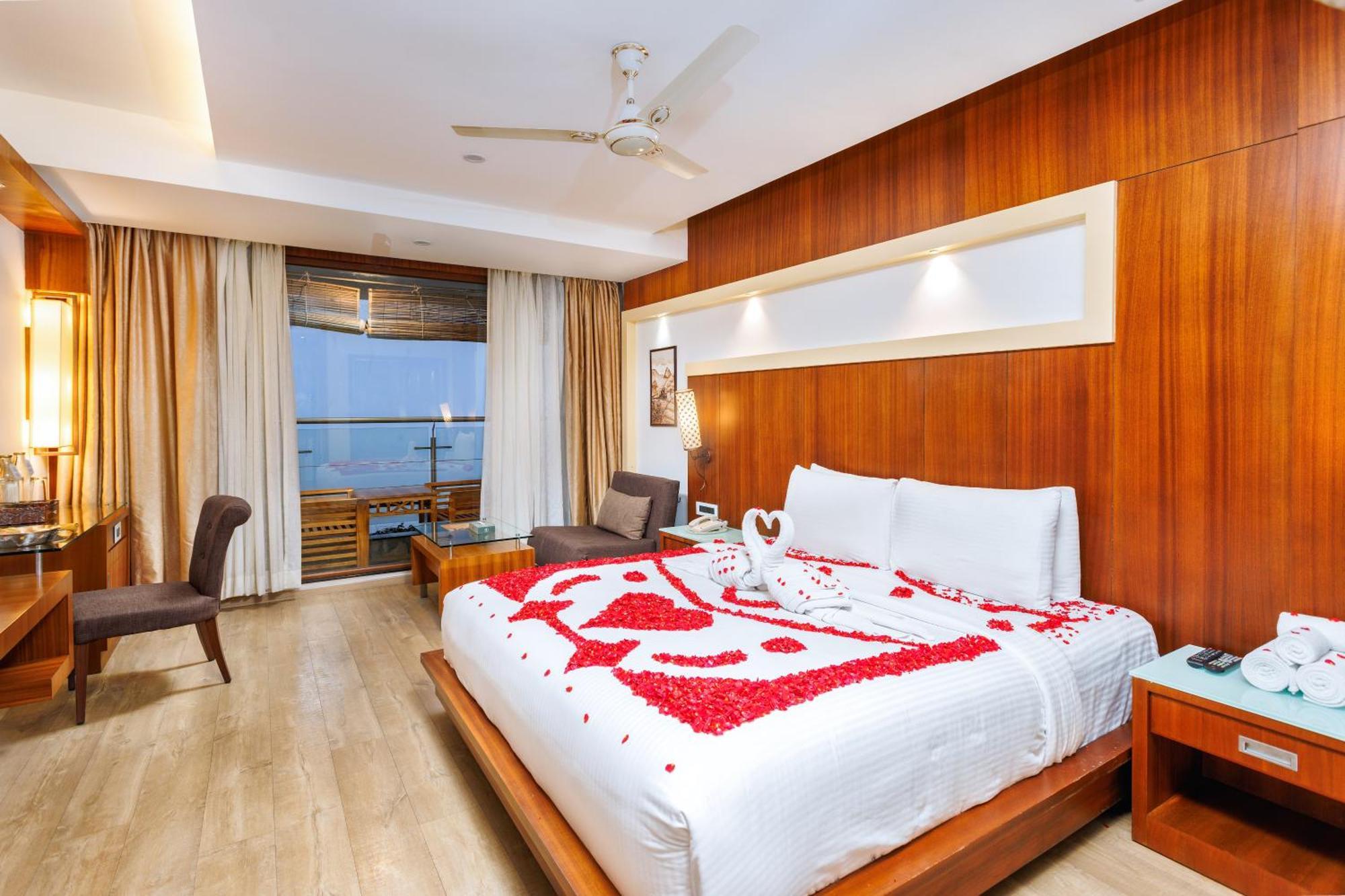 Amber Dale Luxury Hotel & Spa, Munnar Extérieur photo