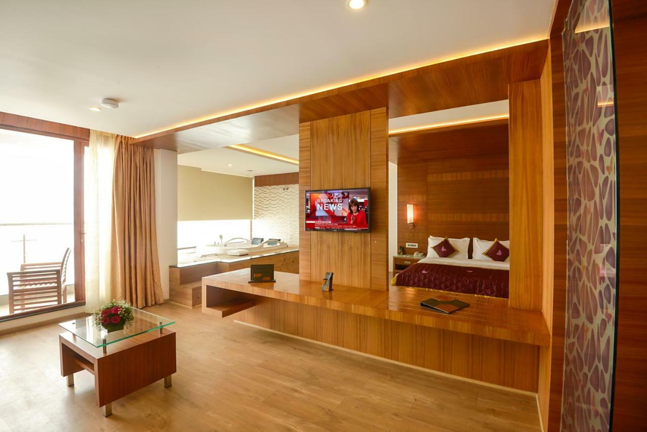 Amber Dale Luxury Hotel & Spa, Munnar Extérieur photo
