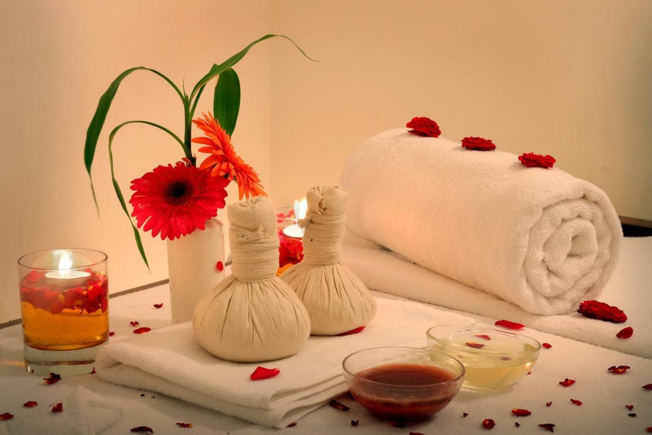 Amber Dale Luxury Hotel & Spa, Munnar Extérieur photo
